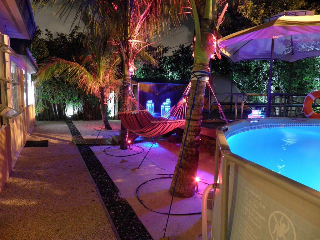 Blue Ocean Guesthouse Oakland Park Luaran gambar