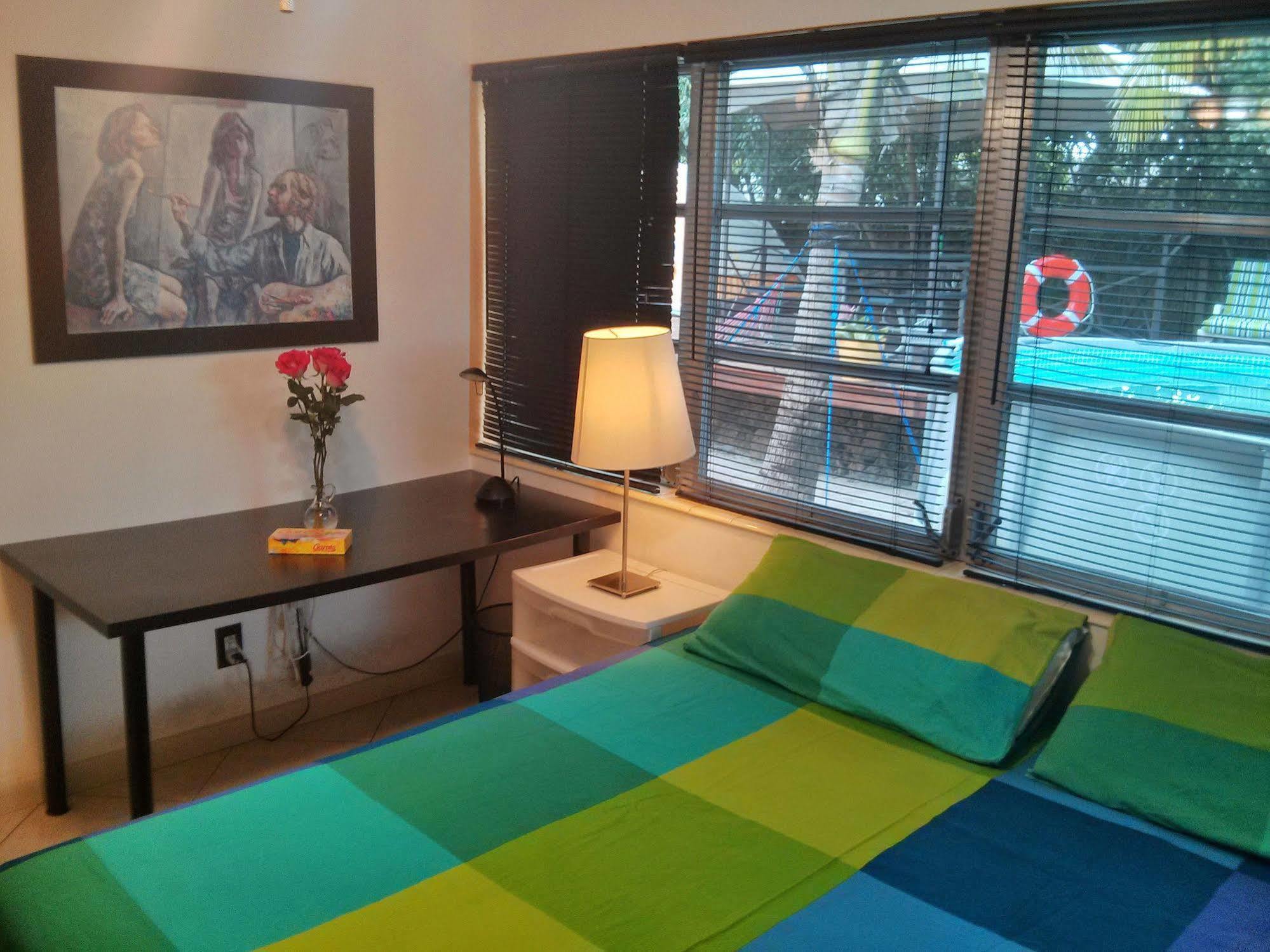 Blue Ocean Guesthouse Oakland Park Luaran gambar