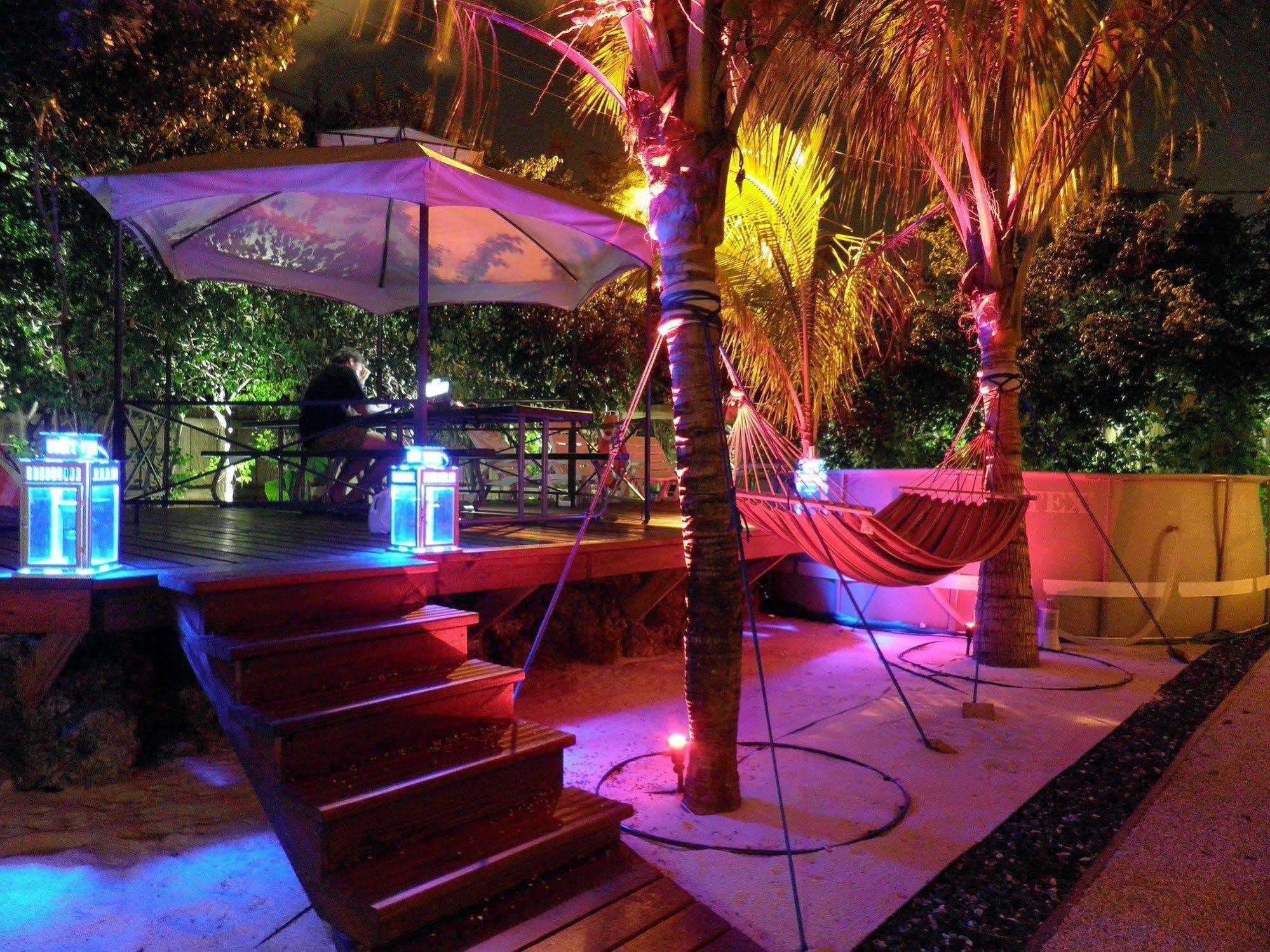 Blue Ocean Guesthouse Oakland Park Luaran gambar